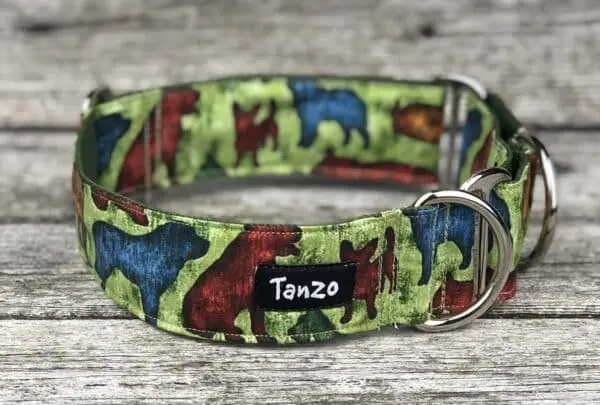Collier, chiens sur fond vert – Image 4