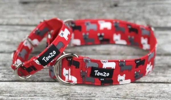 Collier, pugs fond rouge – Image 5