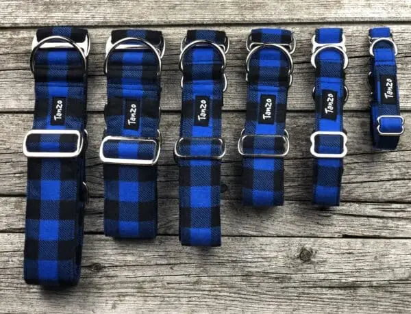 Collier, carreaux bleu et noirs – Image 6