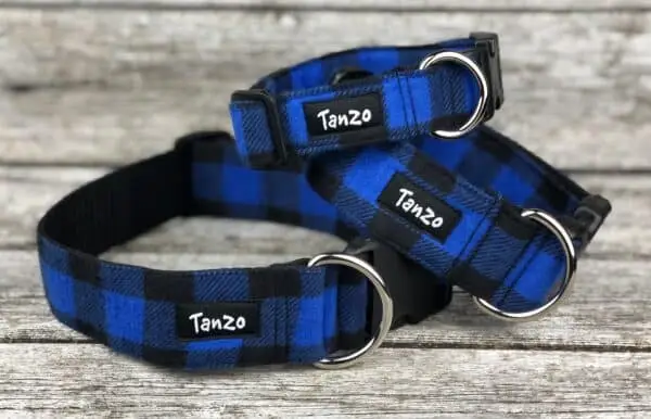 Collier, carreaux bleu et noirs – Image 2