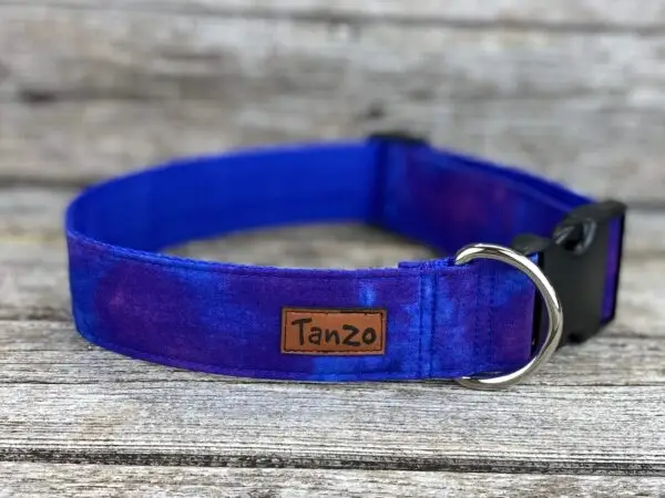 Collier, tie-dye