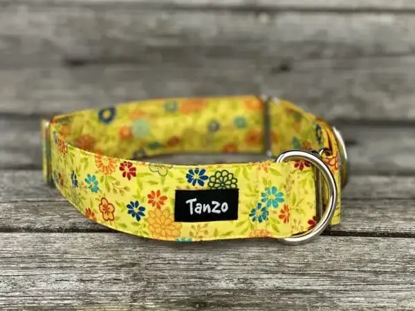 Collier, fleurs jaunes – Image 4