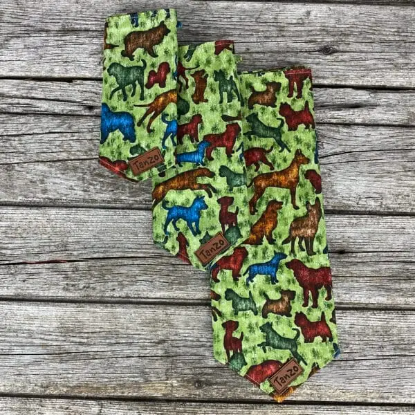 Foulard pour chien, chiens fond vert – Image 3