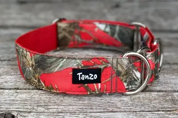 Collier, camouflage rouge – Image 4