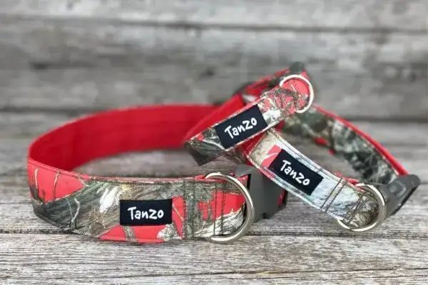 Collier, camouflage rouge – Image 2
