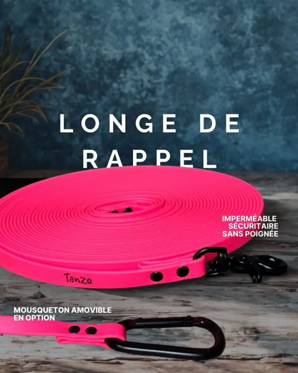 Longe de rappel pour chien en Biothane rose fluo, imperméable et sécuritaire, sans poignée. Mousqueton amovible en option, quincaillerie noire.