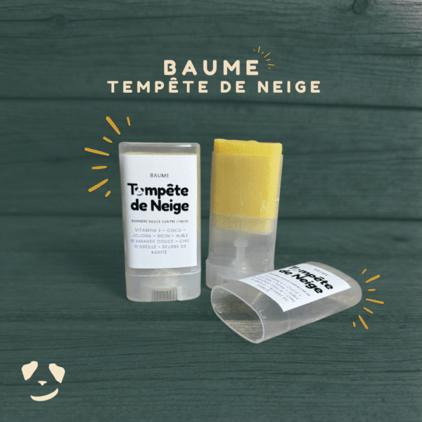 Baume Tempête de Neige – Soin naturel pour protéger et hydrater les coussinets des chiens en hiver. Formule québécoise avec cire d'abeille, huiles végétales et vitamine E. Format pratique en stick.